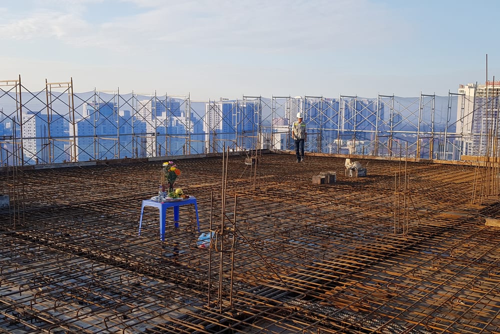 Lắp đặt cốt thép sàn